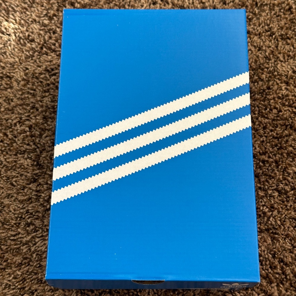 Adidas Forum Low CL Preloved Green Sneakers - Picture 14 of 15